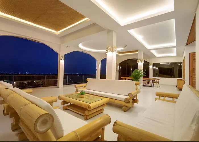 Quiet With Private Pool & Ocean View فيلة *