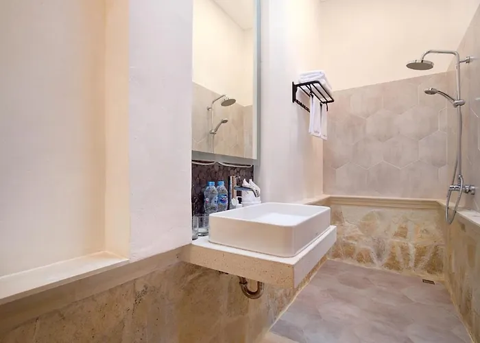 Quiet With Private Pool & Ocean View فيلة جيمباران